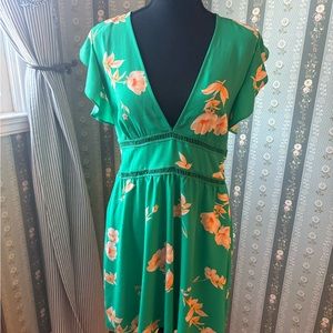 leith green dress | Dresses | Nwot Leith Ruched Bodycon Sleeveless Midi wrap dress